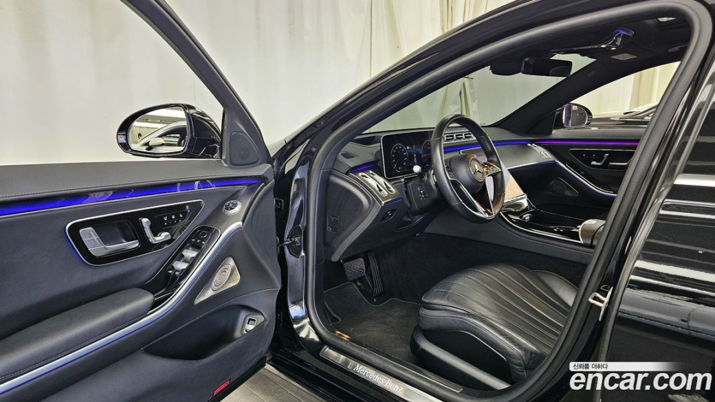 Mercedes-Benz S-Class S350 d, 2023