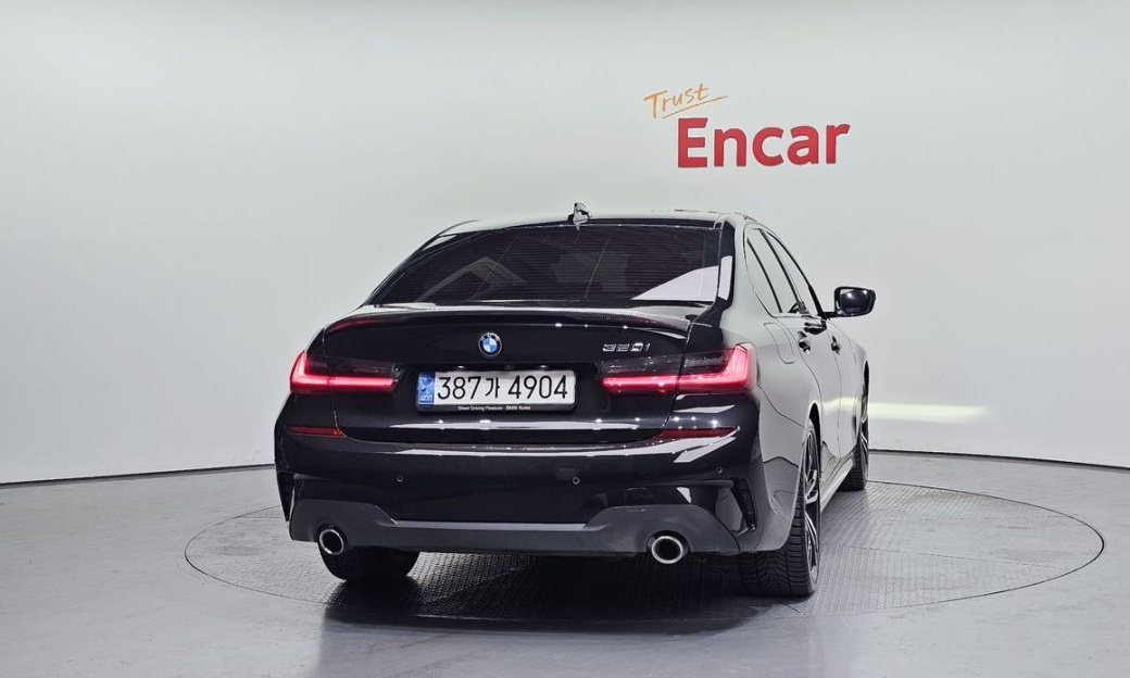 BMW 3-Series 320i M Sport, 2022