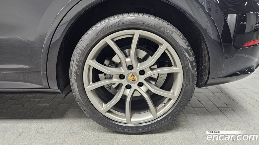 Porsche Cayenne 3.0, 2021