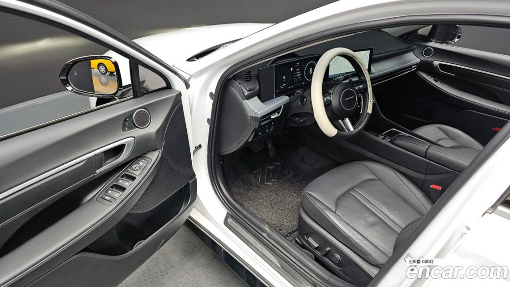 Hyundai Sonata 2.0, 2024