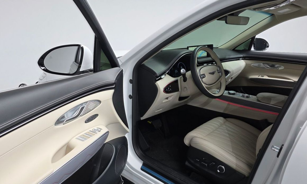 Genesis GV70 2.5T Gasoline 2WD, 2024