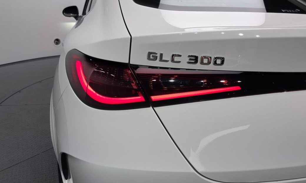 Mercedes-Benz GLC-Class GLC300 4MATIC Coupe, 2026