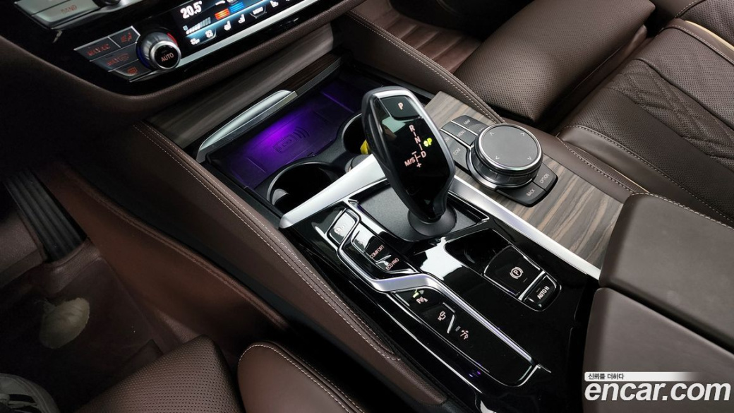 BMW Gran Turismo 630i xDrive Luxury, 2023