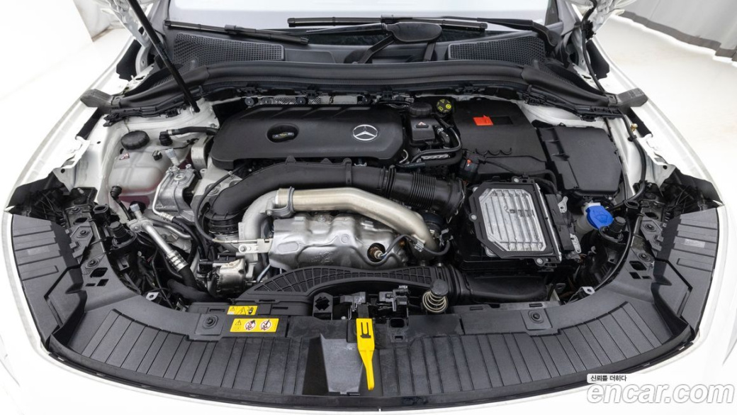 Mercedes-Benz GLA-Class GLA250 4MATIC, 2026