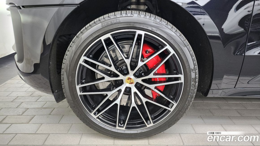 Porsche Macan 2.9 GTS, 2022