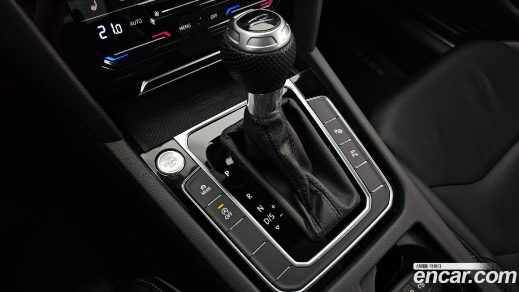 Volkswagen Arteon 2.0 TDI R-LIINE 4Motion, 2022