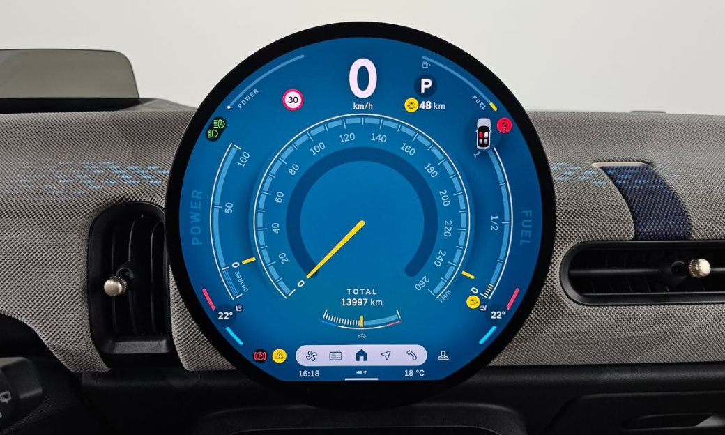 Mini Cooper Favoured, 2025