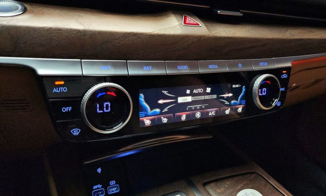 Genesis G80 Gasoline 2.5 Turbo 2WD, 2023