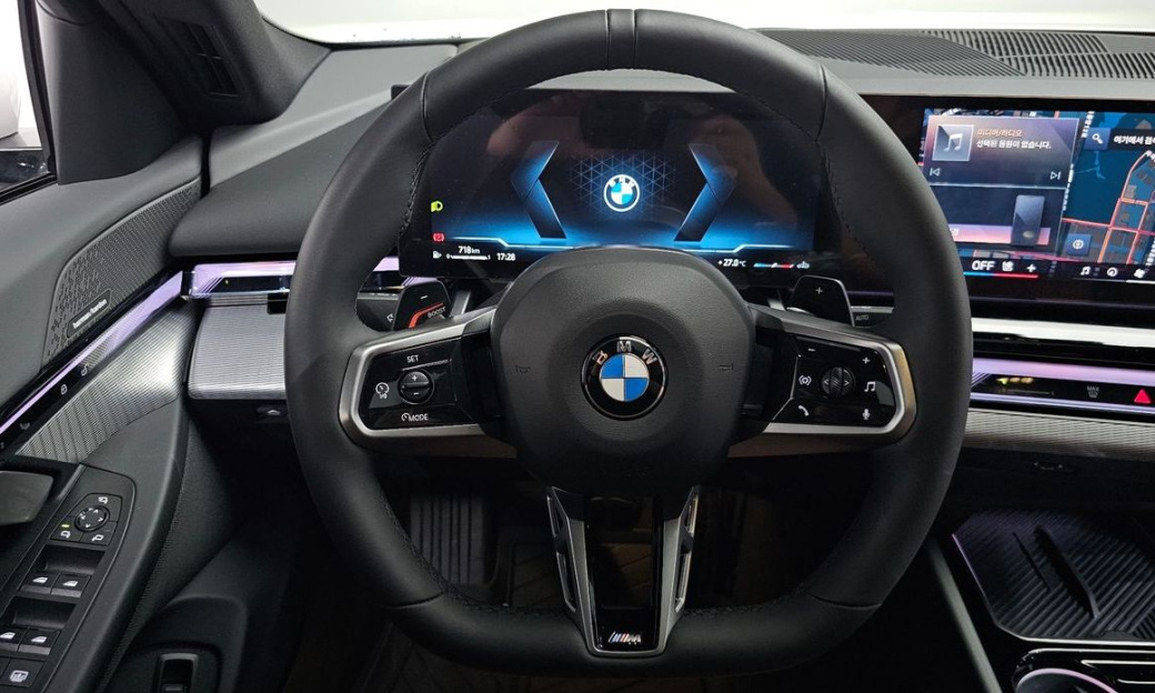 BMW 5-Series 530i xDrive M Sport, 2025
