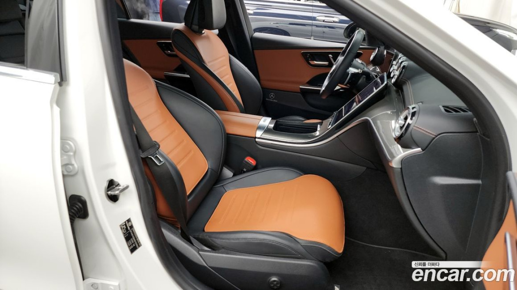 Mercedes-Benz C-Class C300 AMG Line, 2022