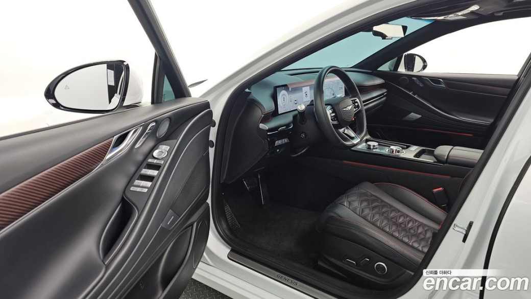 Genesis G80 Gasoline 2.5 Turbo AWD, 2025