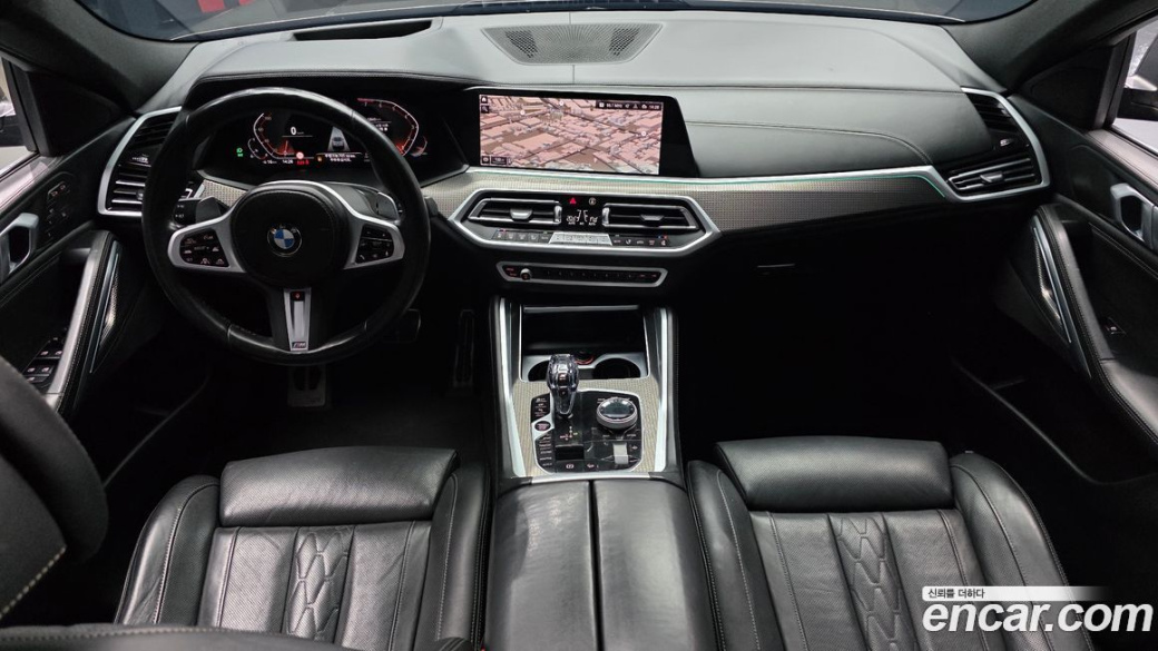 BMW X6 xDrive40i M Sport, 2022