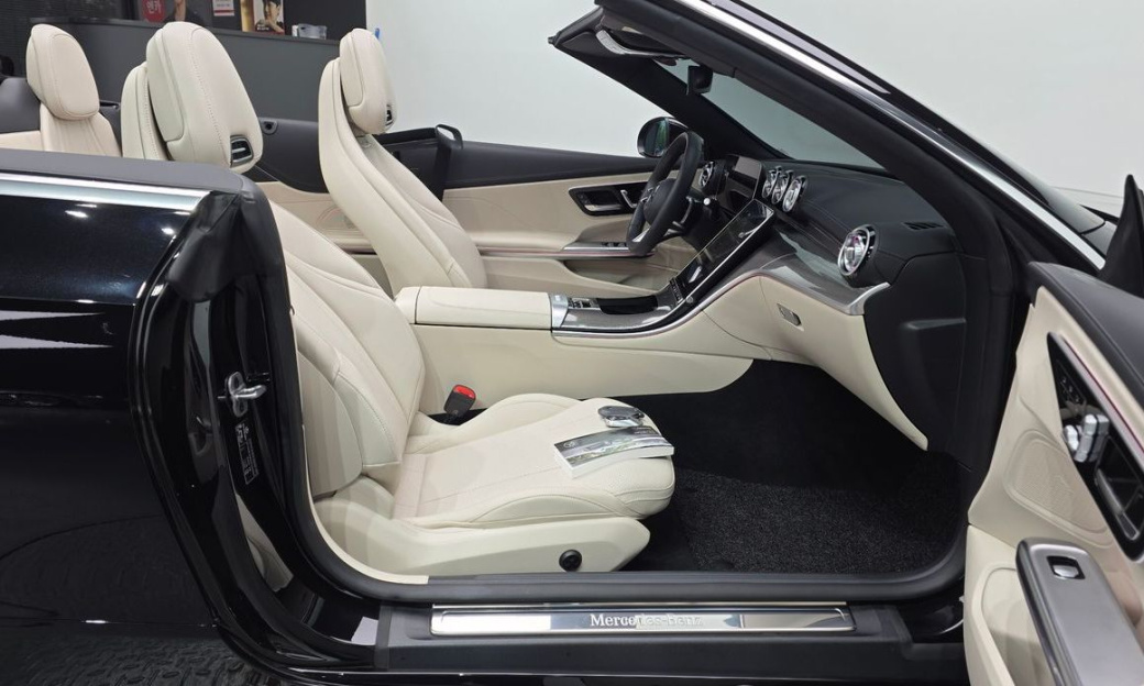 Mercedes-Benz CLE-Class CLE200 Cabriolet, 2024