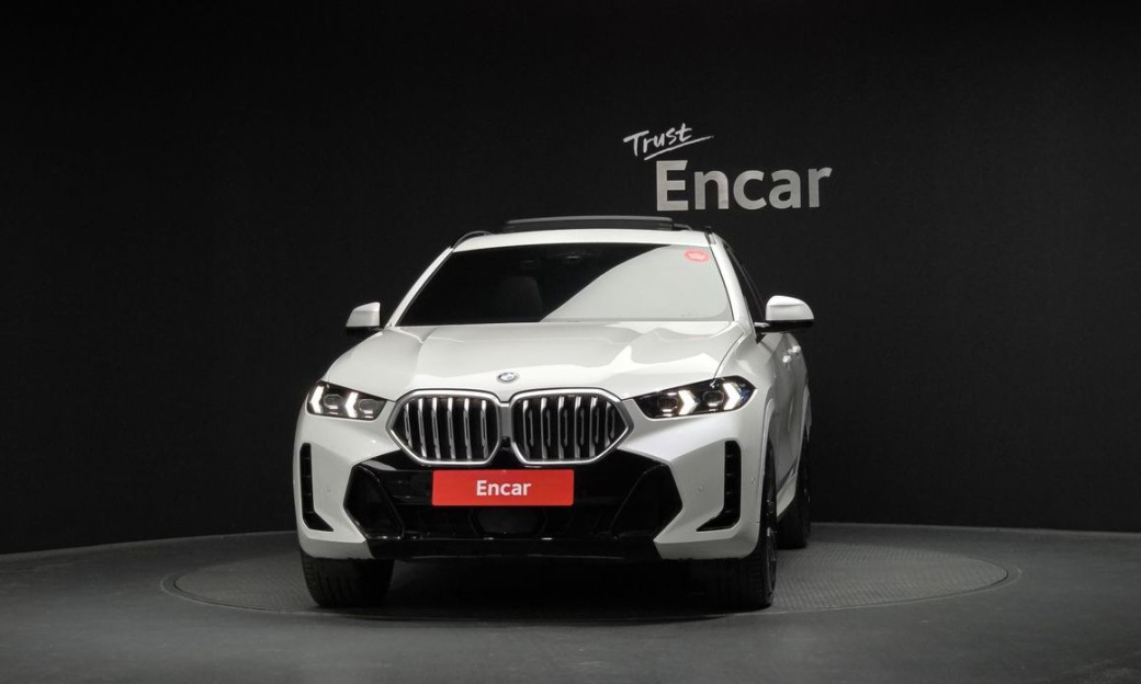 BMW X6 xDrive30d M Sport, 2025