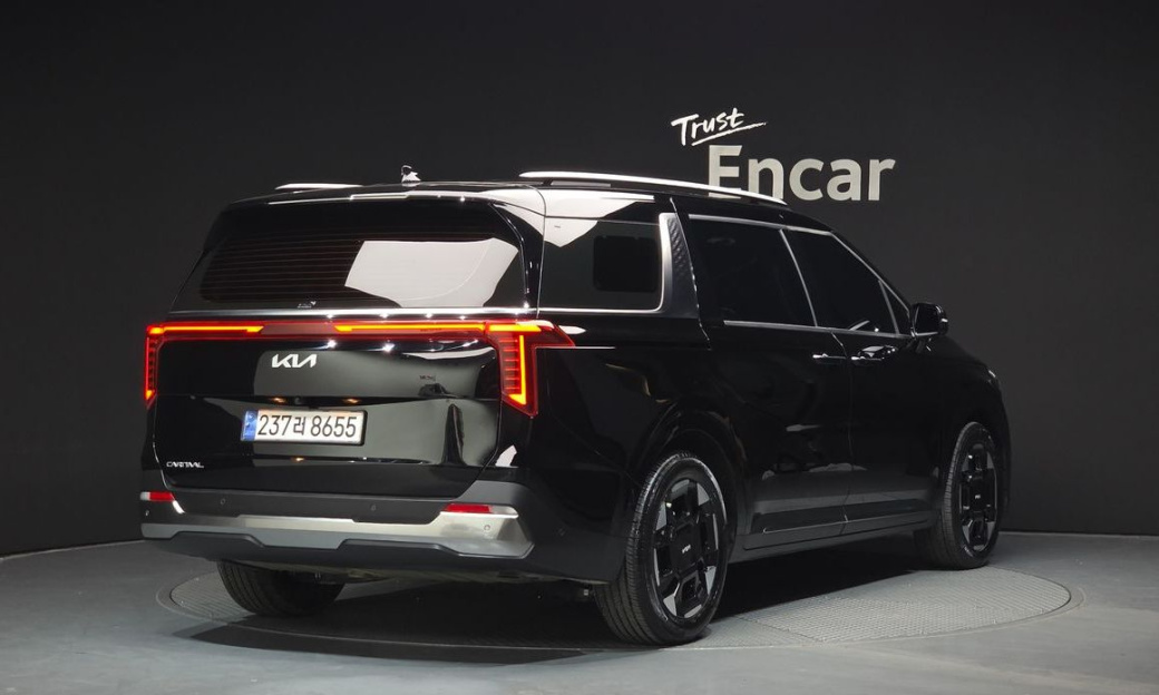 Kia Carnival 9-Seater Noblesse, 2024