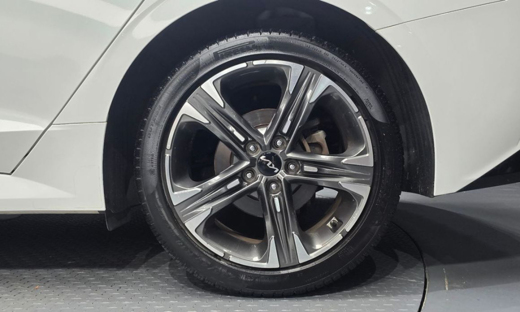 Kia K5 2.0, 2022