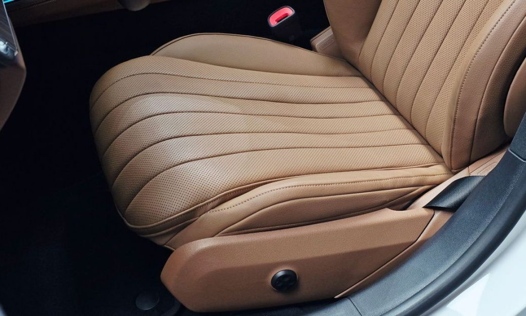 Mercedes-Benz E-Class E450 4MATIC Exclusive, 2024