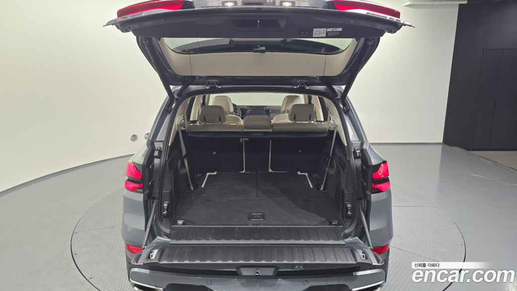BMW X5 xDrive 40i xLine, 2025