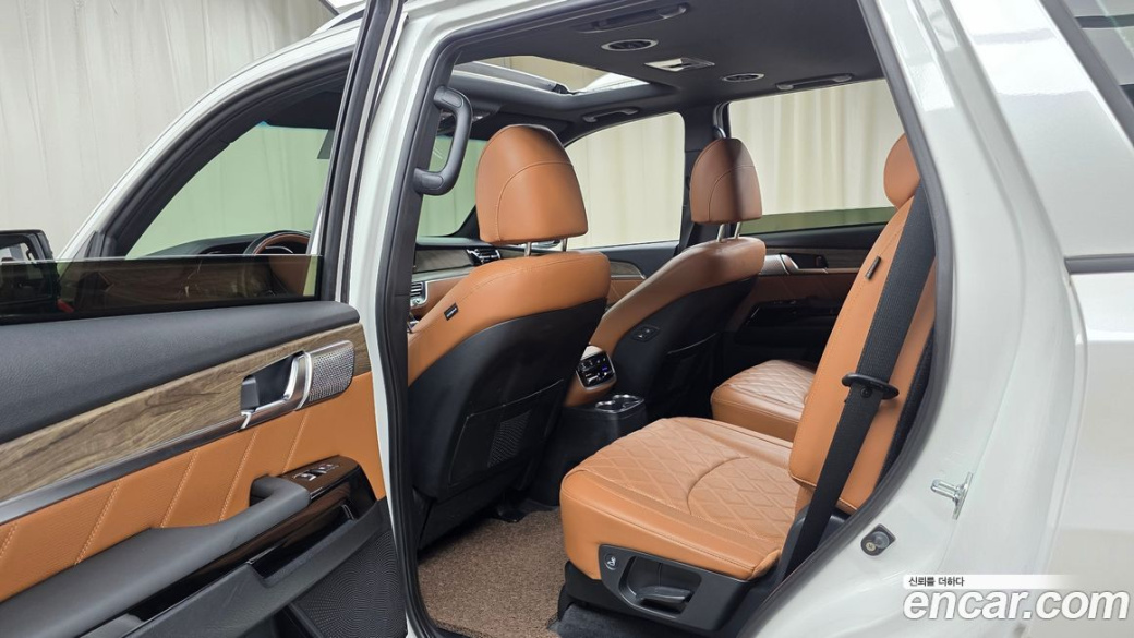 Kia Mohave Diesel 3.0 4WD 6-Seater, 2022