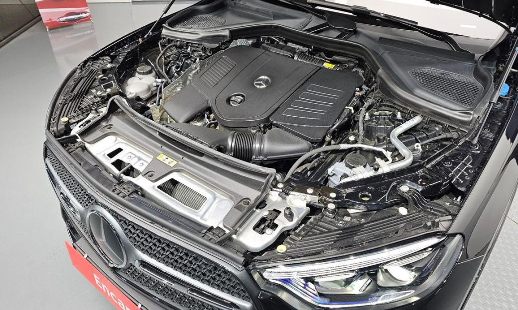 Mercedes-Benz GLC-Class GLC300 4MATIC Coupe, 2024