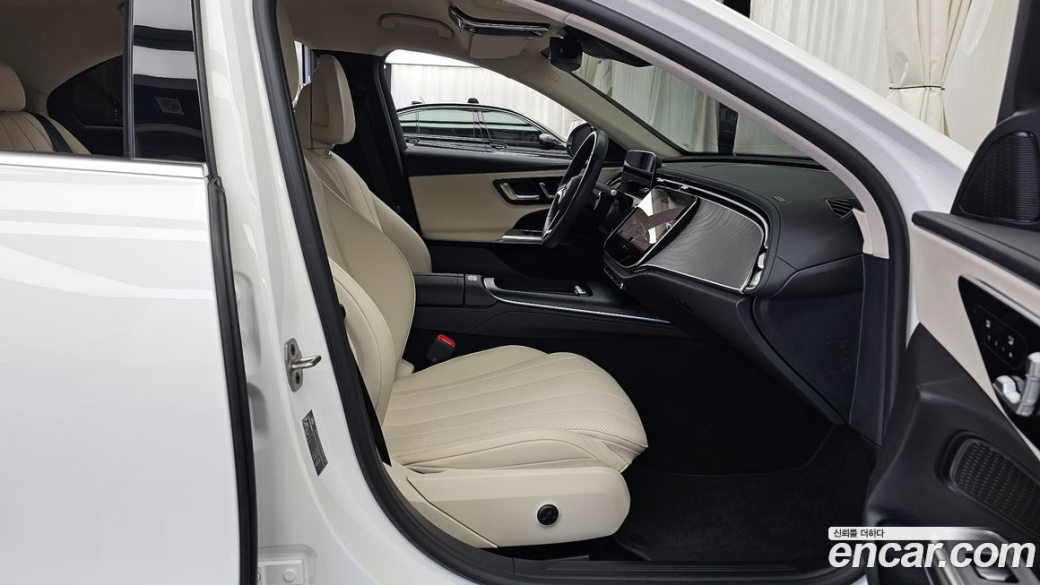 Mercedes-Benz E-Class E200 Avantgarde Limited, 2025
