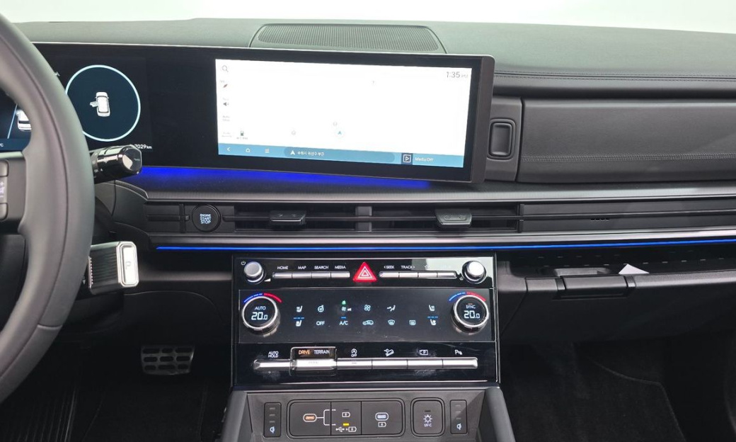 Hyundai Santafe Gasoline 2.5T 4WD, 2025