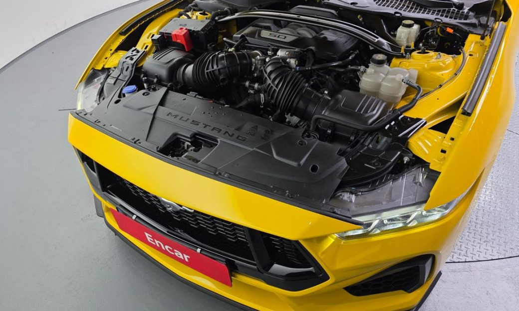 Ford Mustang 5.0 GT Premium Convertible, 2024