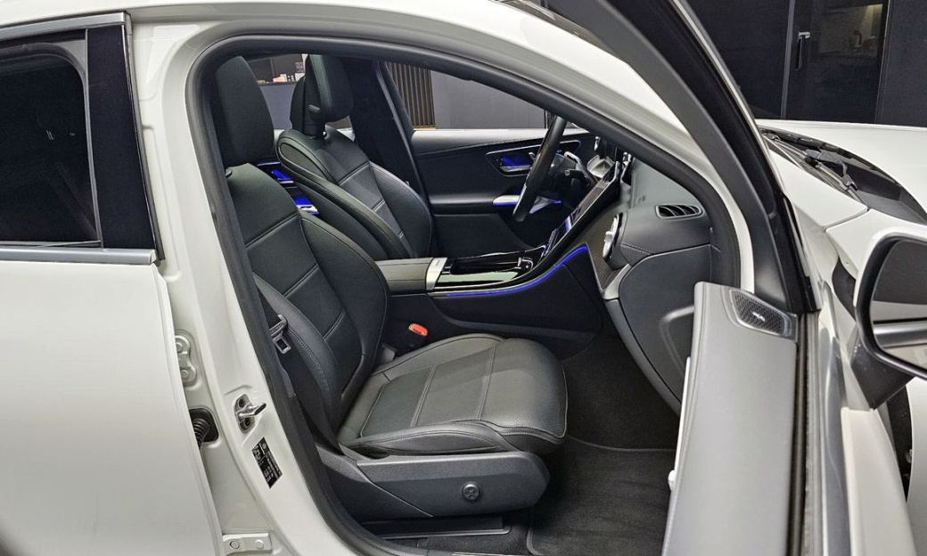 Mercedes-Benz GLC-Class GLC300 4MATIC Avnatgarde Coupe, 2025