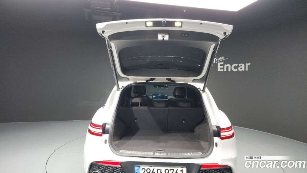 Genesis GV70 2.5T Gasoline 2WD, 2021