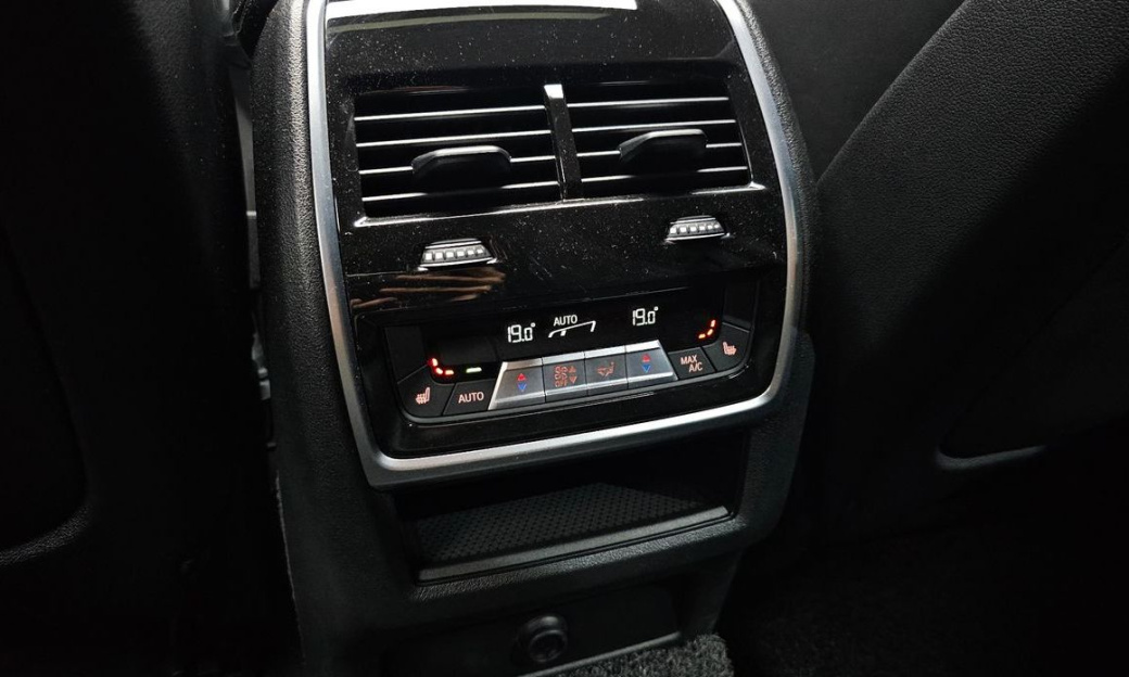 BMW X6 xDrive40i M Sport, 2024