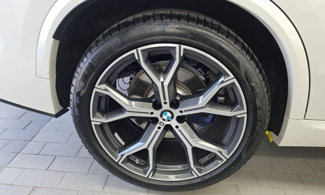 BMW X5 xDrive 40i M Sport, 2025