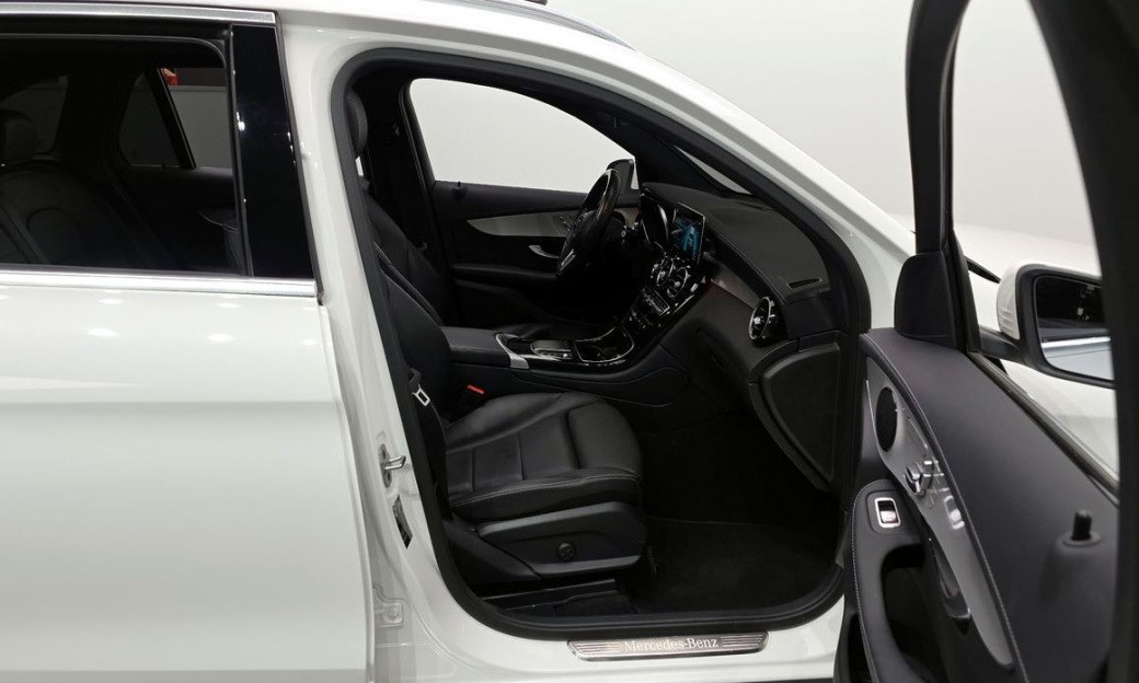 Mercedes-Benz GLC-Class GLC220 d 4MATIC, 2022