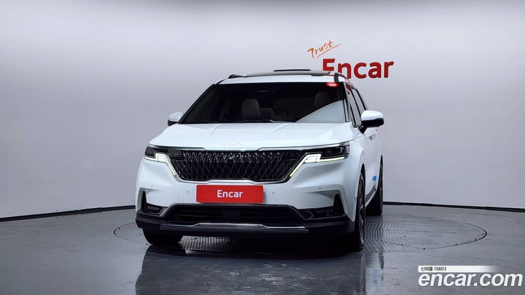 Kia Carnival 9-Seater Signature, 2022