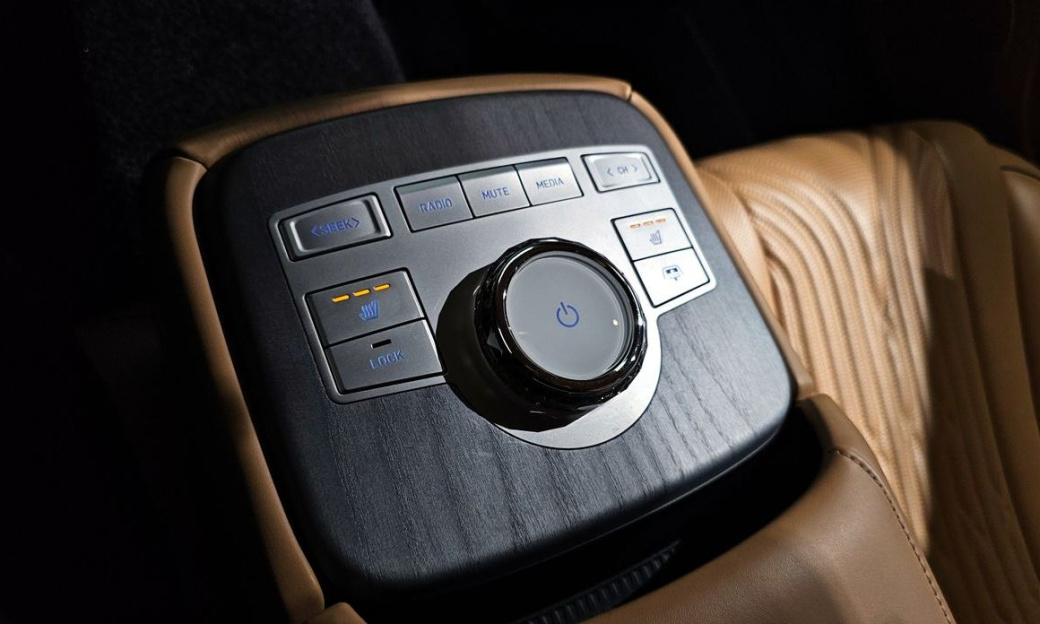 Genesis G80 Gasoline 2.5 Turbo 2WD, 2024