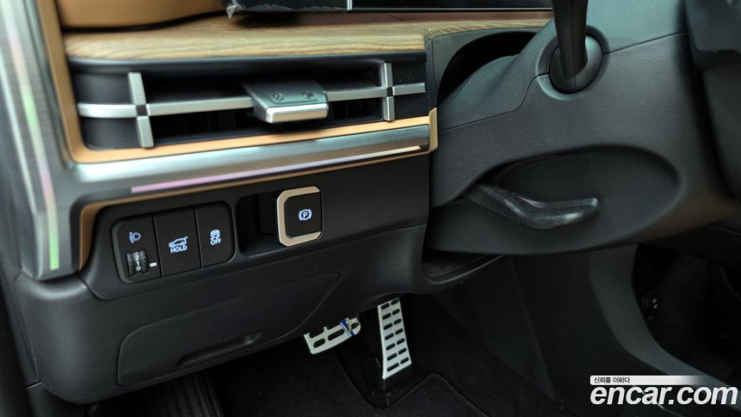 Hyundai Santafe Gasoline 2.5T 2WD, 2025