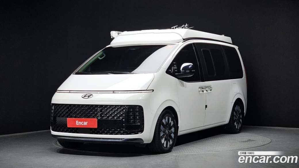 Hyundai Staria 4WD Camper, 2023