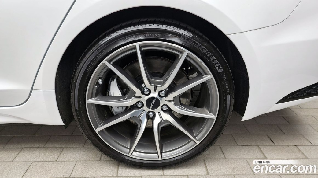 Genesis G70 Gasoline 2.5T 4WD, 2024