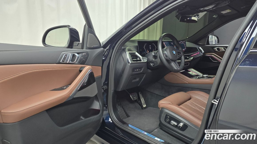 BMW X6 xDrive40i M Sport, 2025