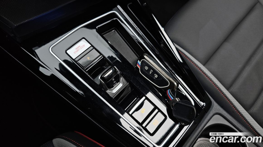 Volkswagen Golf 2.0 GTI, 2024