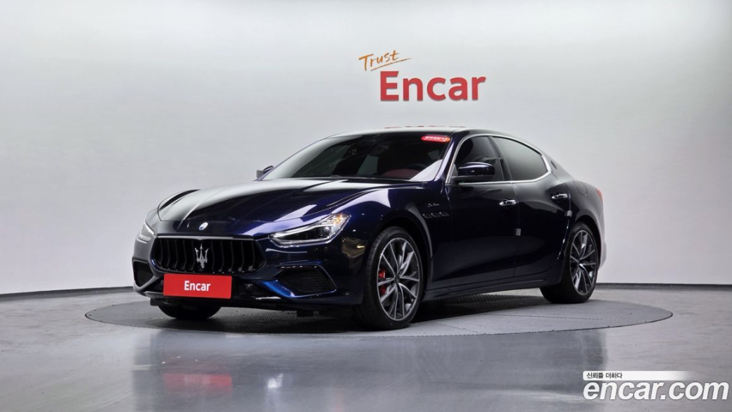 Maserati Ghibli 3.0 Modena, 2022