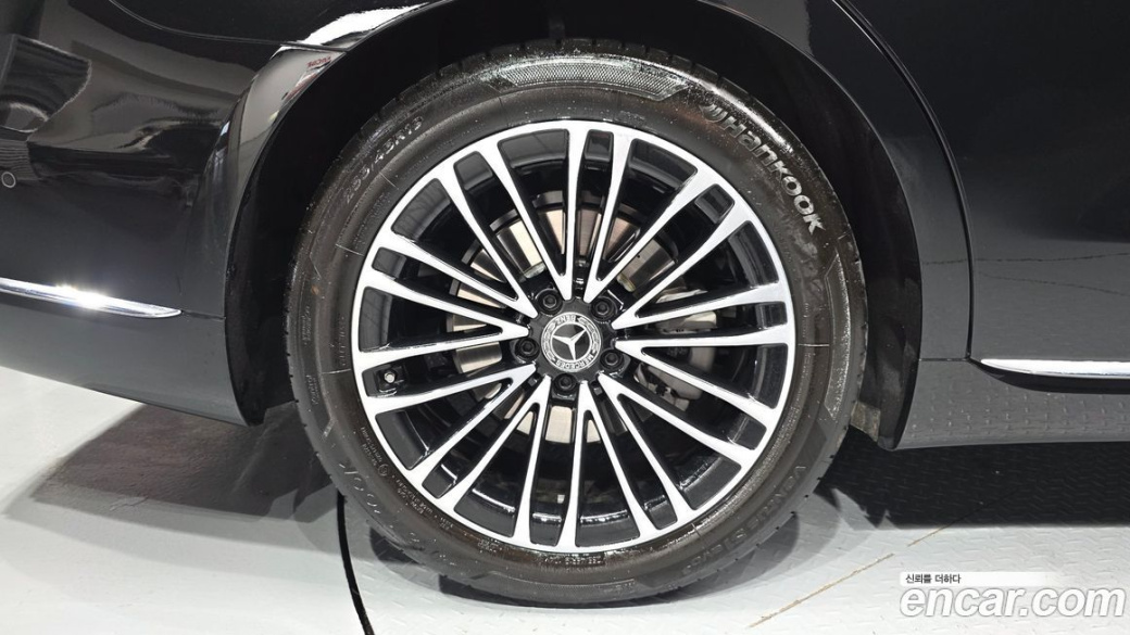 Mercedes-Benz S-Class S350 d 4MATIC, 2026