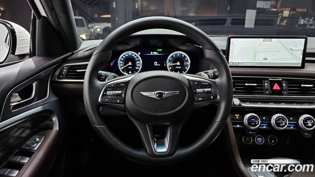 Genesis G70 Gasoline 2.0T 2WD, 2022