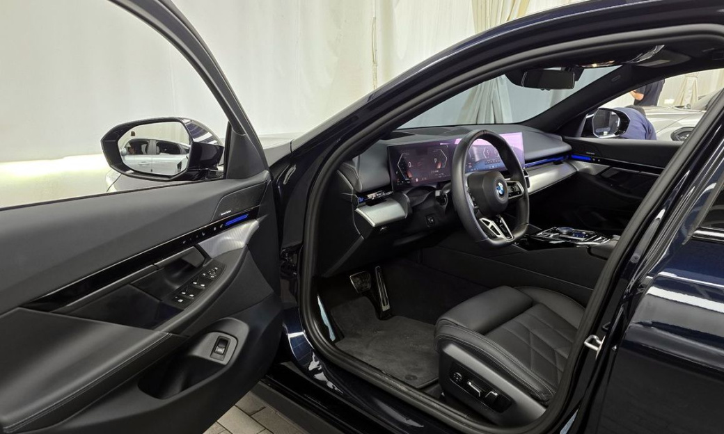BMW 5-Series 520i M Sport, 2024
