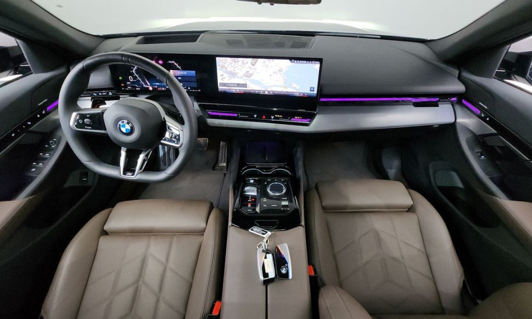 BMW 5-Series 520i M Sport, 2024