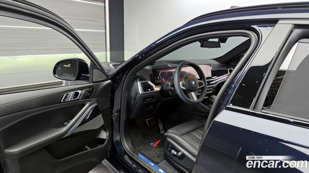 BMW X6 xDrive40i M Sport, 2024