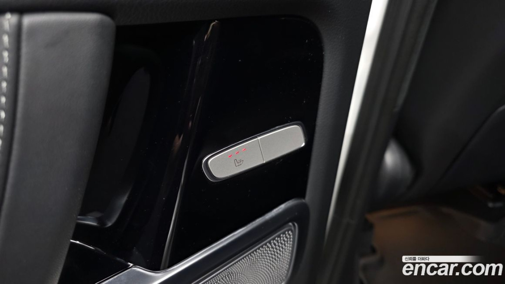 Mercedes-Benz G-Class G400d, 2024