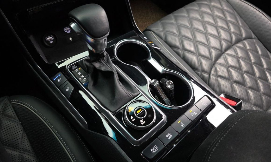 Kia Mohave Diesel 3.0 4WD 5-Seater, 2021