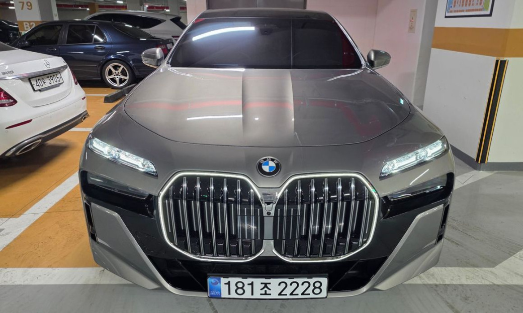 BMW 7-Series 740d xDrive M Sport, 2025