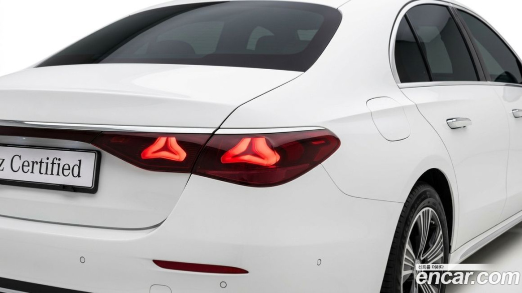Mercedes-Benz E-Class E200 Avantgarde, 2025