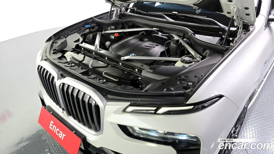 BMW X7 xDrive 40i M Sport 6STR, 2024